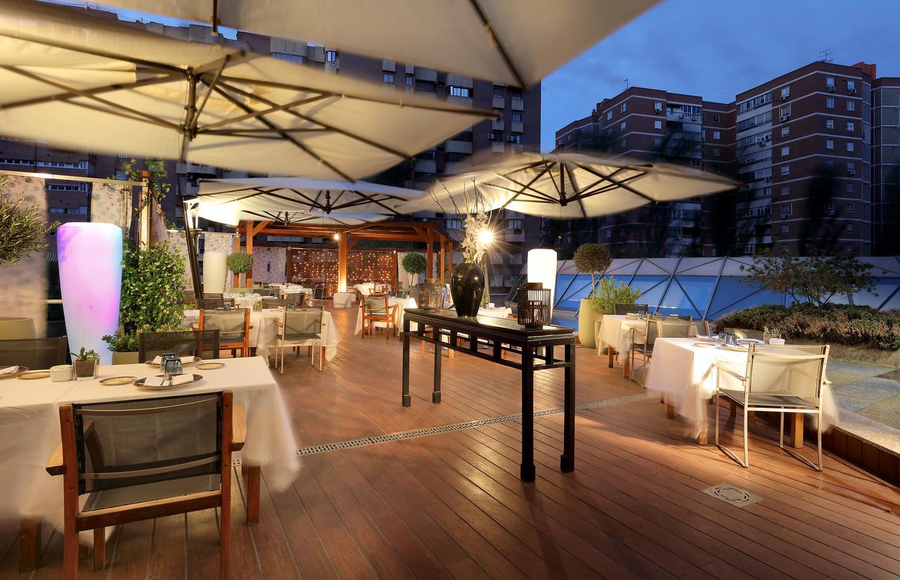 ยูโรสตาร์ สวีทส์ มิราซิเอร่า Hotel มาดริด ภายนอก รูปภาพ The restaurant